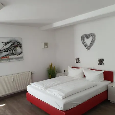 Hotel Postbauer-heng 3*